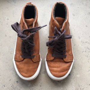 Boys Old Navy shoes
